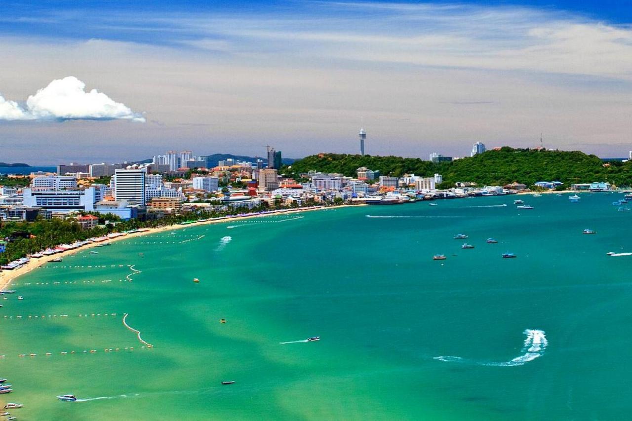 Blooming Hill Boutique Suites Pattaya Exterior foto